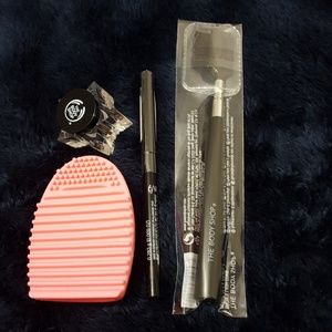 The Body Shop Makeup Bundle